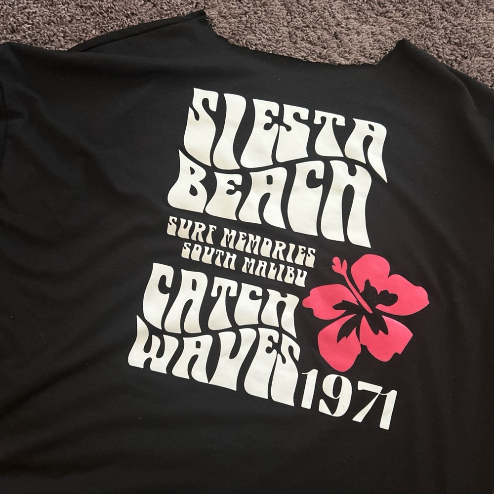 SHEIN Black and Pink Retro Graphic Tee
